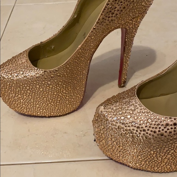Christian Louboutin Shoes Size 8.5 - Picture 4 of 5